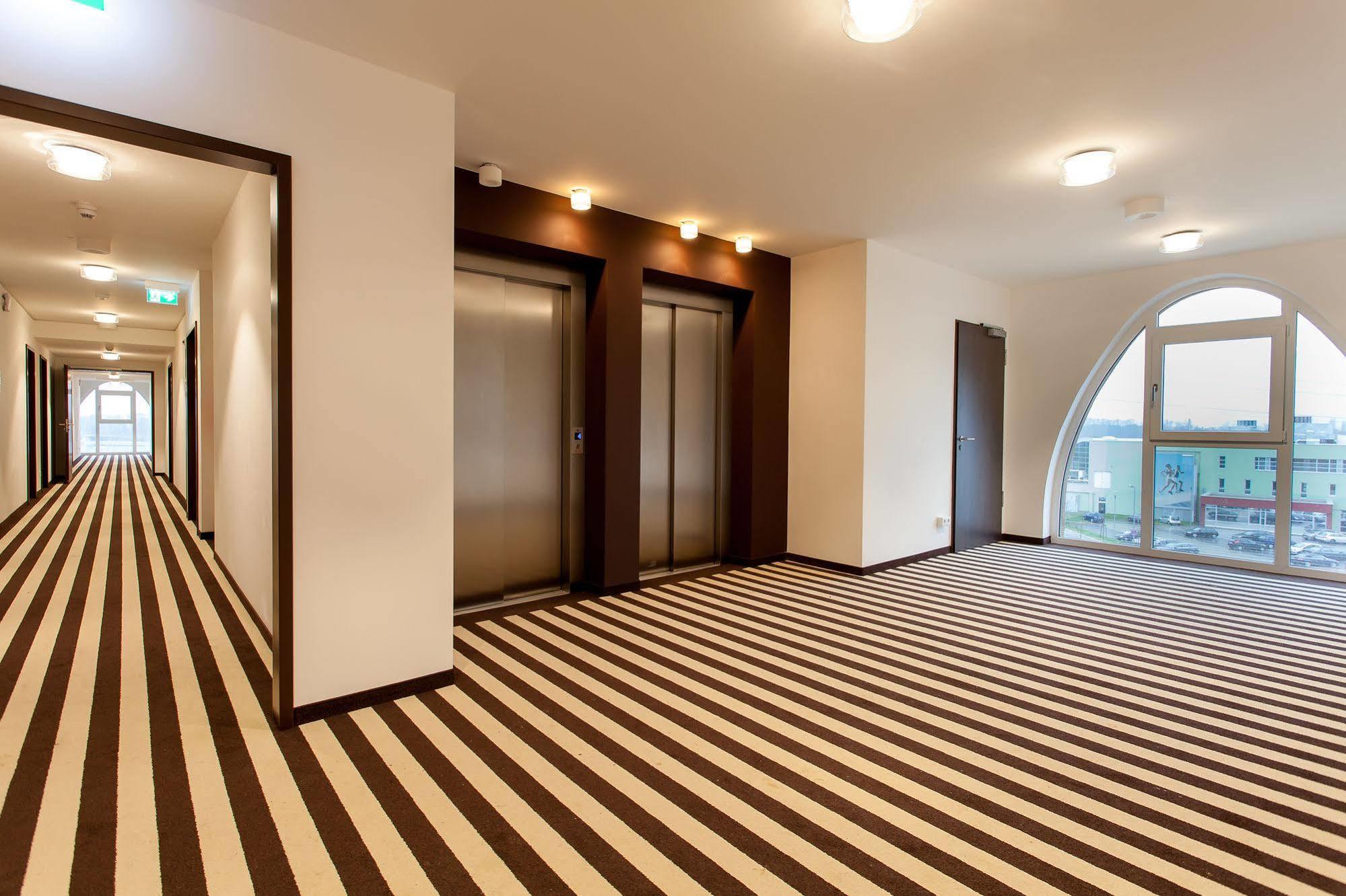 Tobbaccon Hotel Bensheim Luaran gambar
